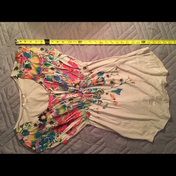 Colorful top - Picture 4 of 4